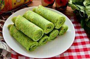 Млинці Шпинатні з сулугуні Млинці Шпинатні з сулугуні