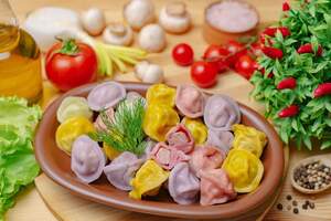 Пельмені Кольорові з індичкою Пельмені Кольорові з індичкою